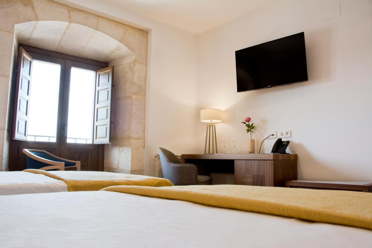 Hotel Hospederia Monasterio De La Vid à La Vid y Barrios Extérieur photo